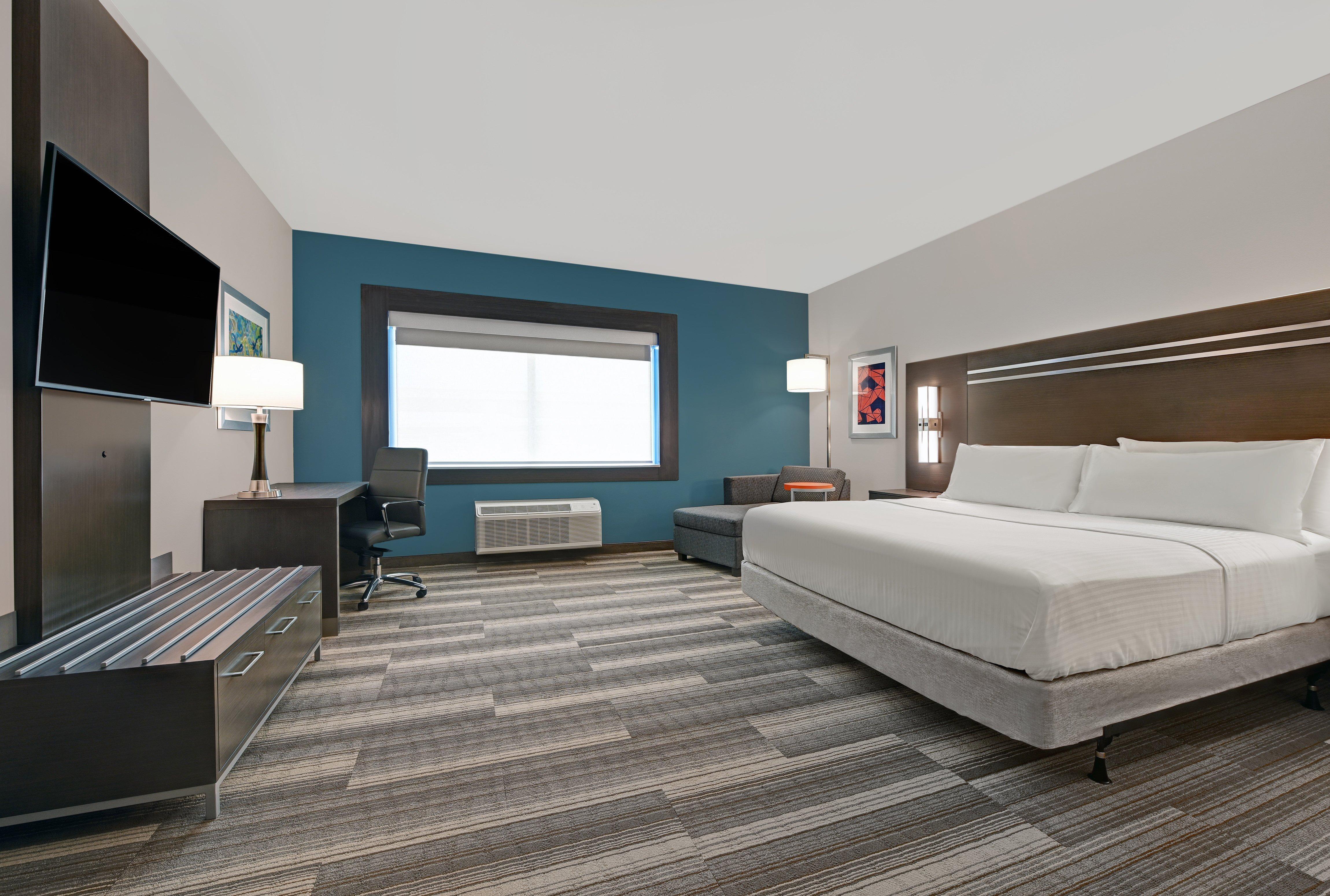 Holiday Express & Memorial - Citycentre By Ihg